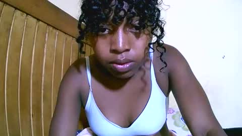 alicianah online show from November 11, 8:36 am