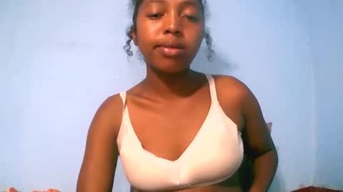 alicianah online show from January 8, 10:23 pm