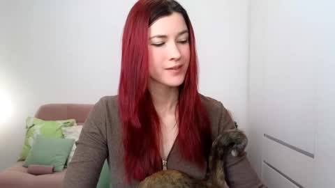 alicianoveli online show from November 11, 8:47 am