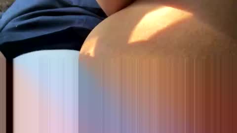 Snapshot of aliciap1823 chatting on March 24, 6:57 pm highalii online show from March 24, 6:57 pm