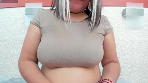 im tutti online show from March 19, 2:04 am