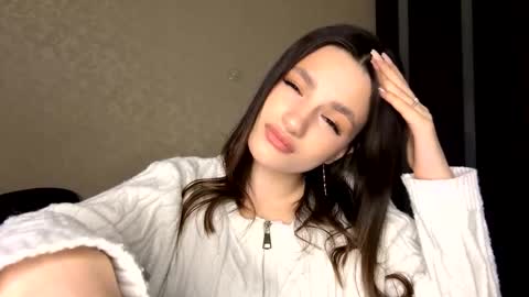 Snapshot of alidagenthner chatting on March 20, 3:06 pm Niki online show from March 20, 3:06 pm