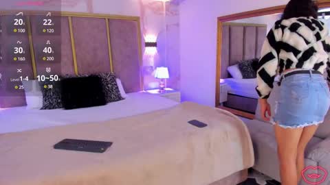 Snapshot of alidiaz__ chatting on February 23, 6:45 pm Ali Diaz online show from February 23, 6:45 pm