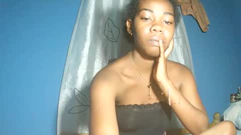 alihane21 online show from December 21, 4:14 pm