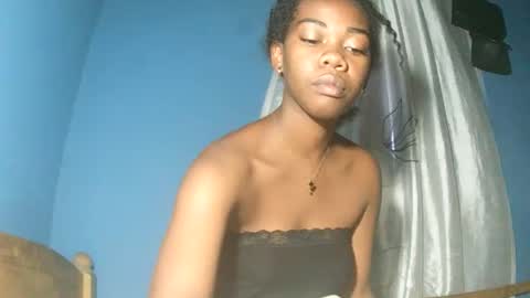 alihane21 online show from February 4, 10:43 am