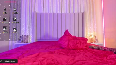 Snapshot of aliison_smith chatting on February 6, 9:00 am Alisson  online show from February 6, 9:00 am