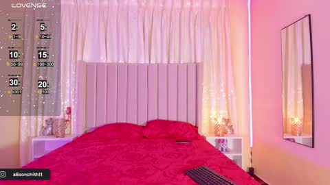 Snapshot of aliison_smith chatting on March 1, 4:15 am Alisson  online show from March 1, 4:15 am