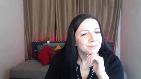 Snapshot of alika_lorens_talk chatting on December 11, 12:23 pm Alika online show from December 11, 12:23 pm