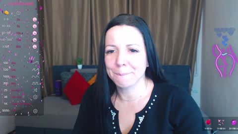 Snapshot of alika_lorens_talk chatting on December 12, 7:19 am Alika online show from December 12, 7:19 am