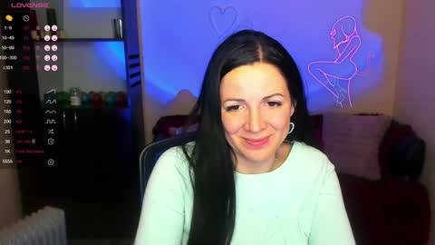 Snapshot of alika_lorens_talk chatting on December 26, 9:58 pm Alika online show from December 26, 9:58 pm