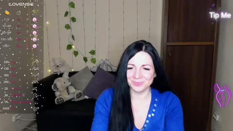 Snapshot of alika_lorens_talk chatting on January 22, 4:23 pm Alika online show from January 22, 4:23 pm