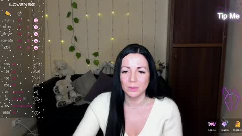 Snapshot of alika_lorens_talk chatting on January 24, 1:03 pm Alika online show from January 24, 1:03 pm