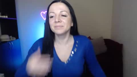 Snapshot of alika_lorens_talk chatting on January 29, 12:24 pm Alika online show from January 29, 12:24 pm