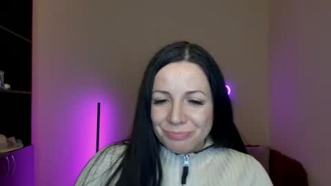 Snapshot of alika_lorens_talk chatting on February 26, 1:08 pm Alika online show from February 26, 1:08 pm