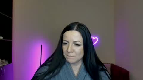 Snapshot of alika_lorens_talk chatting on February 27, 9:43 am Alika online show from February 27, 9:43 am