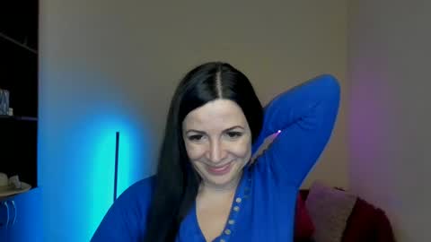 Snapshot of alika_lorens_talk chatting on March 12, 9:55 am Alika online show from March 12, 9:55 am