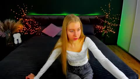 Alina online show from November 23, 6:46 am
