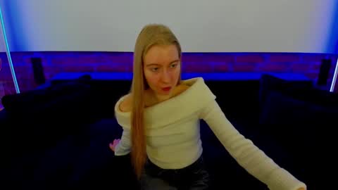 Alina online show from December 2, 6:41 am