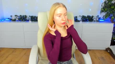 Alina online show from December 3, 6:43 am