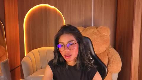 alina_b_ online show from February 14, 1:08 pm