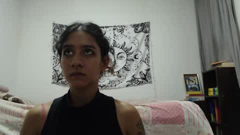 Snapshot of alinawoolf_ chatting on January 13, 2:39 am Ali online show from January 13, 2:39 am