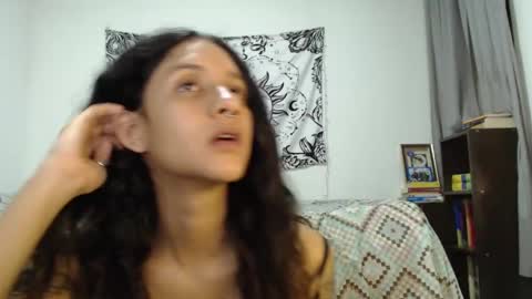 Snapshot of alinawoolf_ chatting on February 9, 7:16 am Ali online show from February 9, 7:16 am