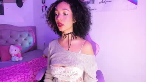 Snapshot of aline_ackerman chatting on May 24, 8:03 pm ALINE online show from May 24, 8:03 pm