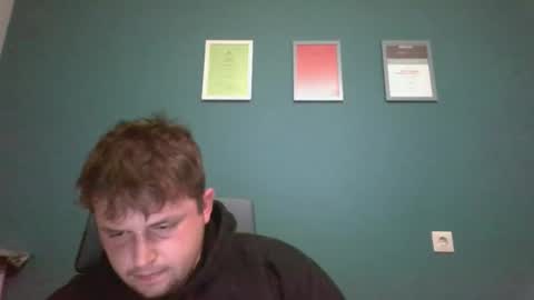 Chris online show from October 28, 1:42 am