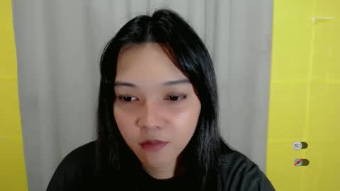 Shanti xhey online show from December 4, 4:16 pm