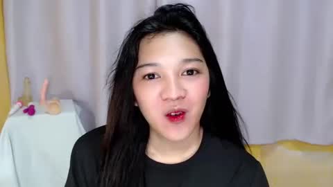 Shanti xhey online show from January 13, 8:15 am