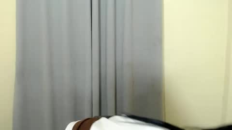 Shanti xhey online show from March 11, 8:20 am