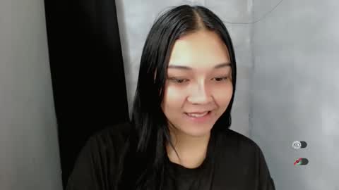 Shanti xhey online show from October 19, 12:17 pm