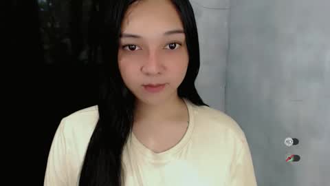 Shanti xhey online show from November 4, 8:13 am