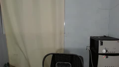 Shanti xhey online show from December 23, 5:27 am