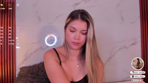     online show from January 9, 6:15 pm