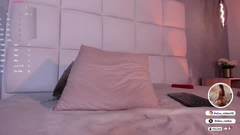     online show from January 10, 3:06 pm