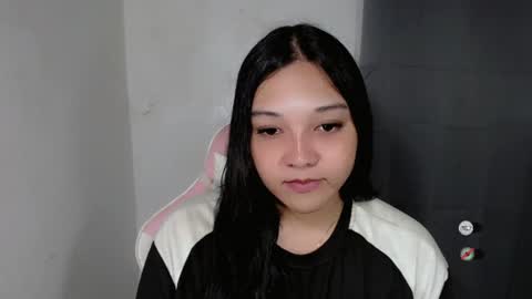 call me TRISHA online show from July 28, 5:56 pm