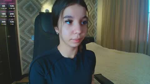 Alice online show from March 29, 3:39 am