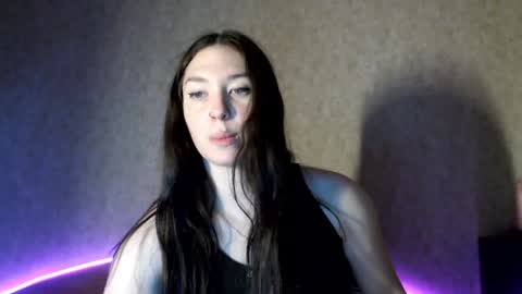 Snapshot of alisaadoll chatting on January 7, 3:54 pm alisaadoll online show from January 7, 3:54 pm