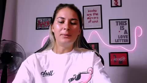 Alisa online show from July 20, 1:02 pm
