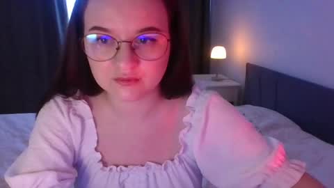 AlisaSunset online show from May 2, 3:11 am