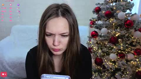 alisawyn online show from December 16, 3:44 am