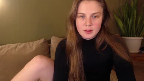 Snapshot of alisaxxxshy chatting on January 10, 11:50 pm alisaxxxshy online show from January 10, 11:50 pm