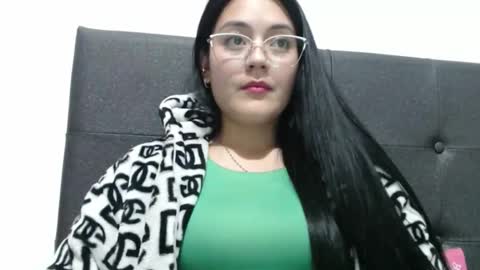 alisha_9997 online show from October 6, 12:52 am