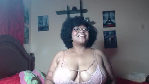 Snapshot of alisha_charm1 chatting on February 15, 3:09 am Alisha charm1 online show from February 15, 3:09 am