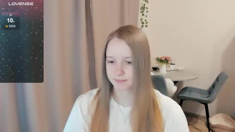 Alya online show from December 14, 1:38 pm