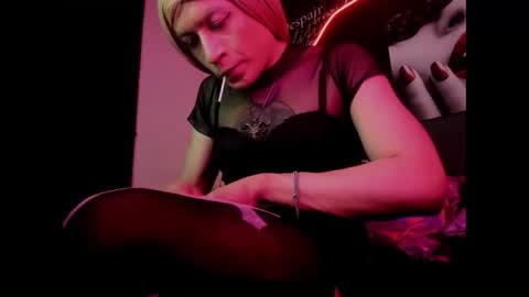 alishaa_nixx online show from September 23, 12:35 am