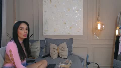 alishakarter online show from January 10, 10:03 pm