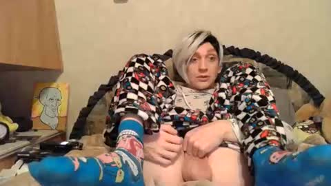 Snapshot of alishaluv chatting on November 8, 5:51 am Alisha online show from November 8, 5:51 am