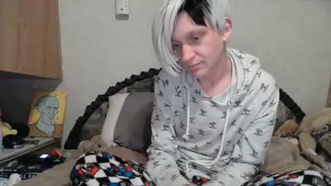 Snapshot of alishaluv chatting on November 11, 6:57 am Alisha online show from November 11, 6:57 am